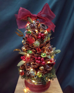 聖誕松果樹 Pine Cone Tree