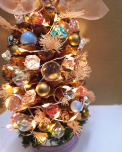 松果樹聖誕 Pine Cone Tree XMAS